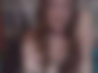 Lona Pounder's Live Sex Cam Show