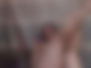 Lona Pounder's Live Sex Cam Show