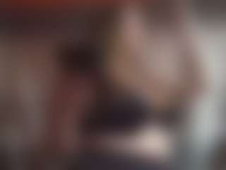 Show de câmera ao vivo com Lona Pounder - Amateur MILF no Camsoda