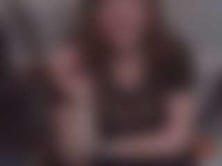 Lona Pounder's Live Sex Cam Show