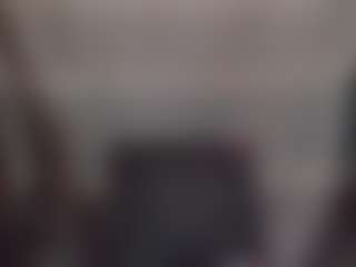 Lona Pounder's Live Sex Cam Show