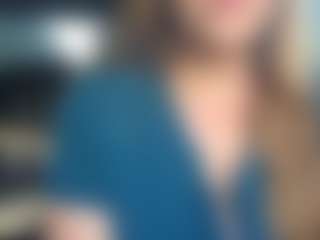 Lona Pounder's Live Sex Cam Show
