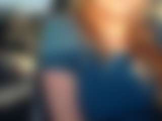 Lona Pounder's Live Sex Cam Show