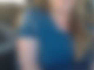 Lona Pounder's Live Sex Cam Show