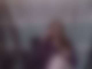 Lona Pounder's Live Sex Cam Show