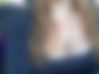 Lona Pounder's Live Sex Cam Show