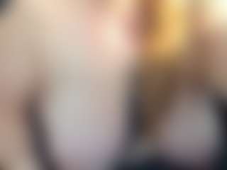Lona Pounder's Live Sex Cam Show