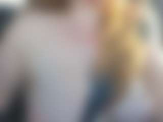 Lona Pounder's Live Sex Cam Show