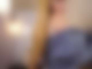 Live cam show with SanjuanaDamiano - Nipple Piercings on Camsoda Late Night