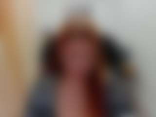 Live cam show with SweetDaylight - Green Eyes on Camming Site
