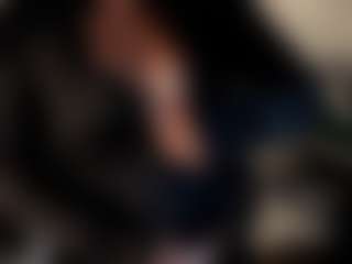 Dulcinea-2's Live Sex Cam Show