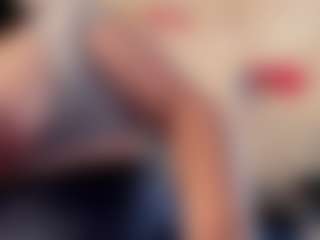 Dulcinea-2's Live Sex Cam Show