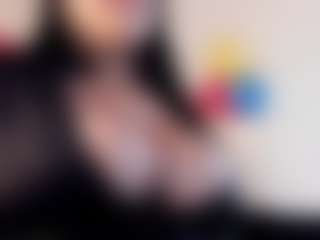 Live cam show with Dulcinea-2 - Nipple Piercings on Sex Cam Show