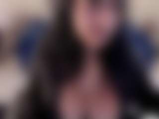Live cam show with Dulcinea-2 - Upskirt on StripNow