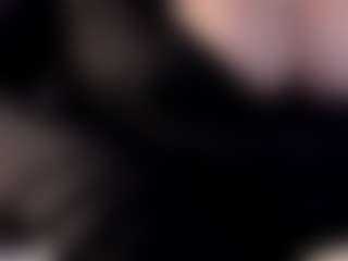 Dulcinea-2's Live Sex Cam Show