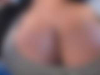 Live cam show with Dulcinea-2 - Flashing on Strip Flash - Live Sex Shows