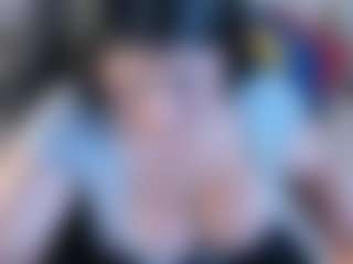 Dulcinea-2's Live Sex Cam Show