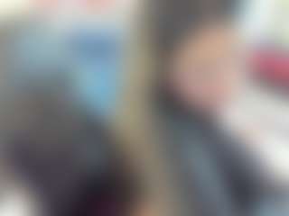 Dulcinea-2's Live Sex Cam Show