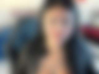 Dulcinea-2's Live Sex Cam Show