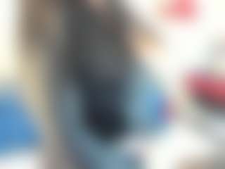 Dulcinea-2's Live Sex Cam Show