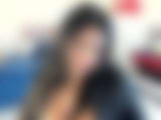 Dulcinea-2's Live Sex Cam Show
