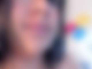 Dulcinea-2's Live Sex Cam Show