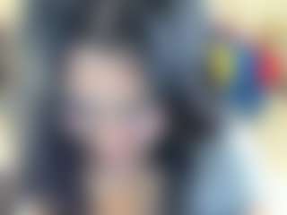 Live cam show with Dulcinea-2 - Erotic Dance on Chatstar