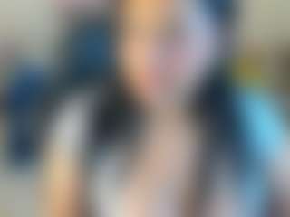 Dulcinea-2's Live Sex Cam Show