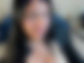 Dulcinea-2's Live Sex Cam Show