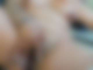Dulcinea-2's Live Sex Cam Show