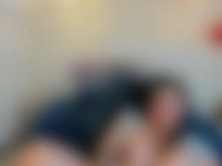 Dulcinea-2's Live Sex Cam Show