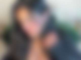 Dulcinea-2's Live Sex Cam Show