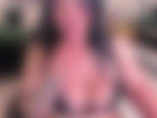 Dulcinea-2's Live Sex Cam Show