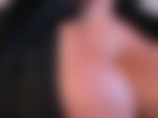 Dulcinea-2's Live Sex Cam Show