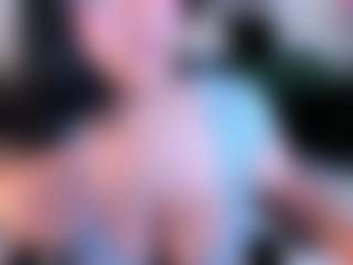 Dulcinea-2's Live Sex Cam Show