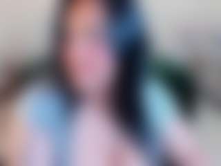 Dulcinea-2's Live Sex Cam Show