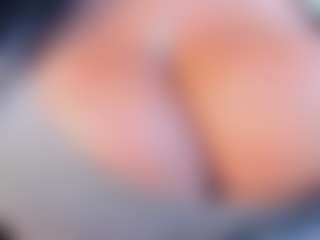 Dulcinea-2's Live Sex Cam Show
