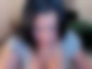 Dulcinea-2's Live Sex Cam Show