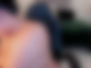 Dulcinea-2's Live Sex Cam Show