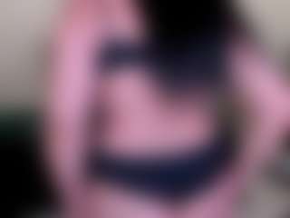 Dulcinea-2's Live Sex Cam Show