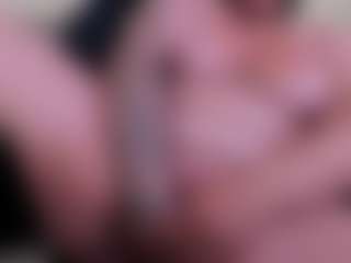 Dulcinea-2's Live Sex Cam Show