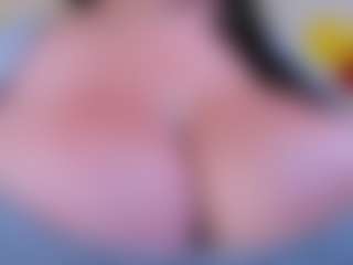 Dulcinea-2's Live Sex Cam Show