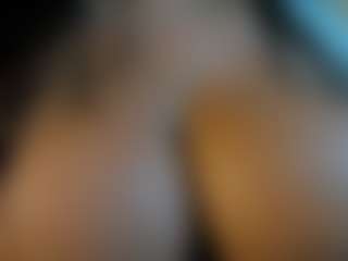 Dulcinea-2's Live Sex Cam Show