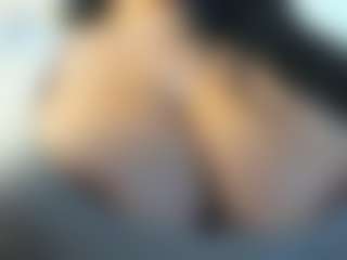 Dulcinea-2's Live Sex Cam Show