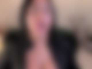 Dulcinea-2's Live Sex Cam Show