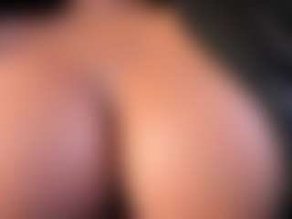 Live cam show with Dulcinea-2 - Fuck Machine on Streamer API