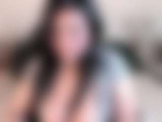 Dulcinea-2's Live Sex Cam Show