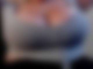 Dulcinea-2's Live Sex Cam Show