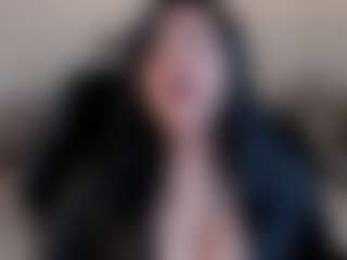 Live cam show with Dulcinea-2 - Gamer Latina on AdultVida.com | colombia