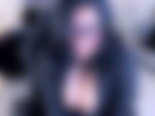 Live cam show with Dulcinea-2 - Flashing on madthumbs
